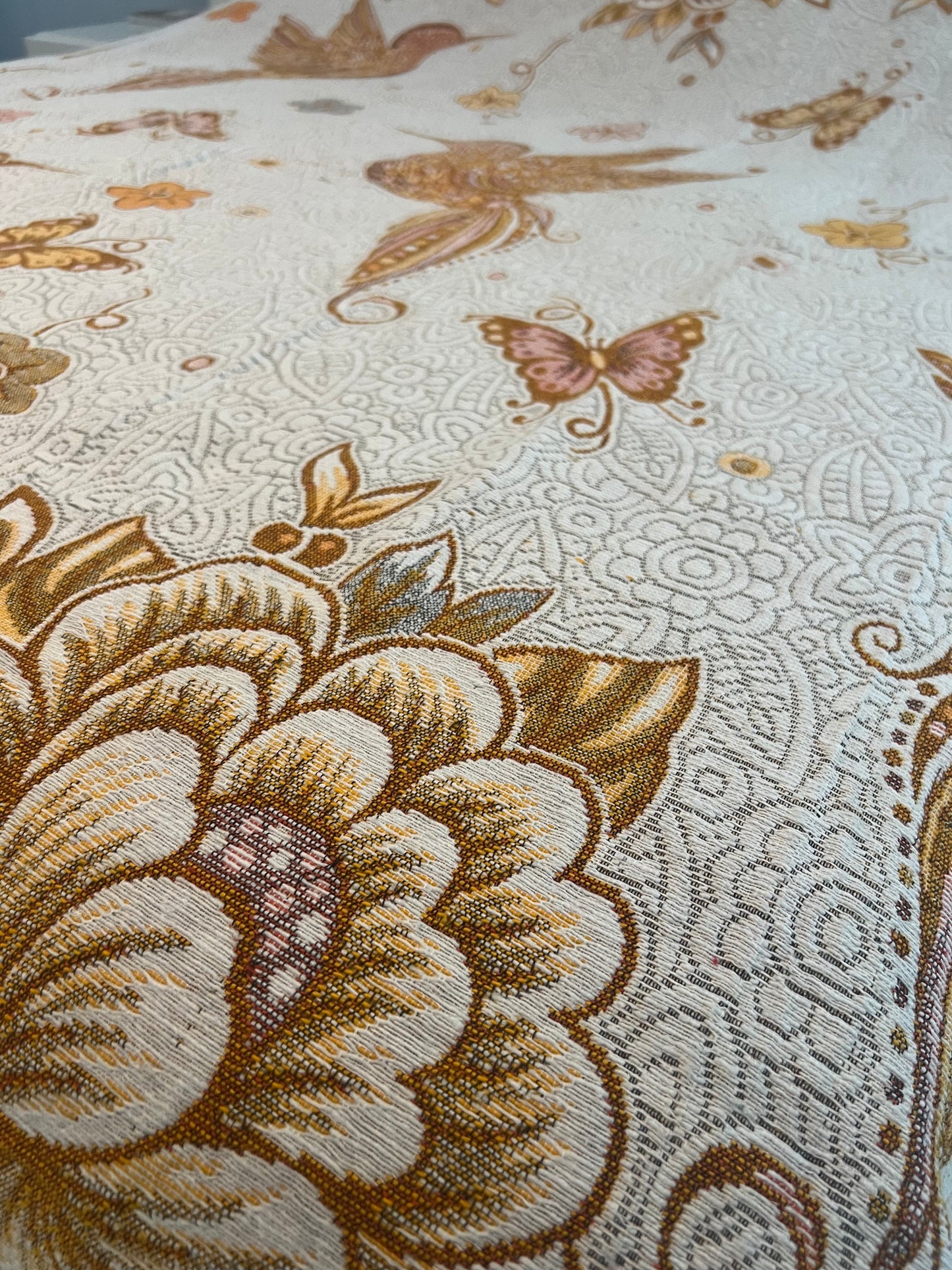 Mayan Salpillo for bedrooms, sofas or wall decor