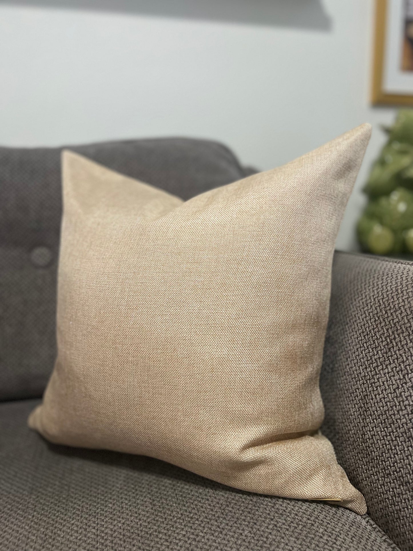 Golden Glitz Pillow Cover 18’’x18’’