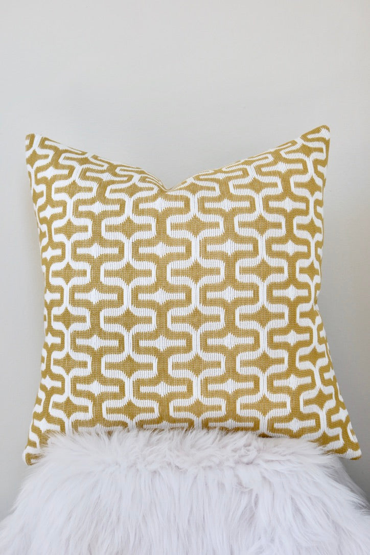 Lime Oasis Pillow Cover