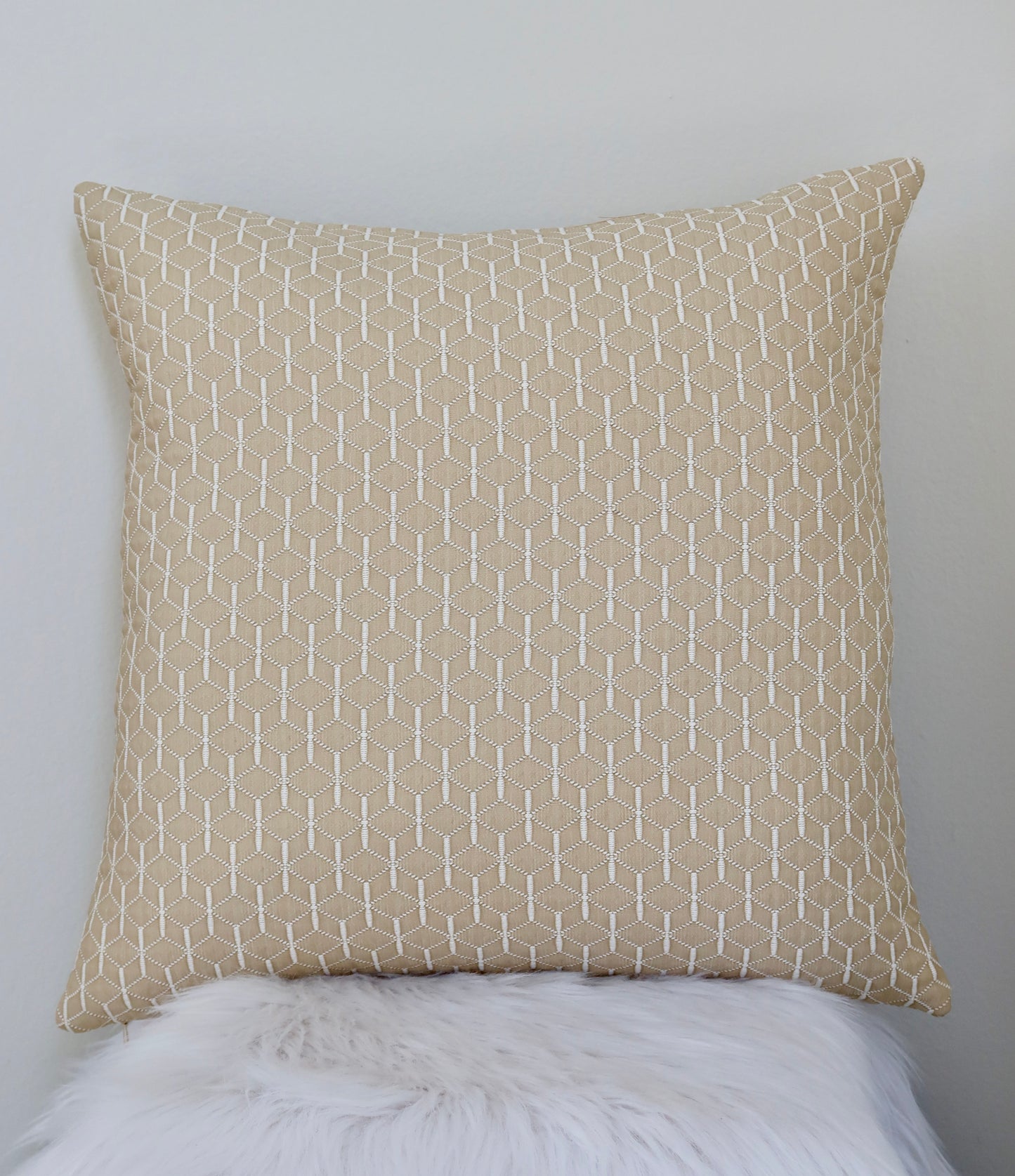 Ivory Geommetrical Pillow Cover 20"x20"